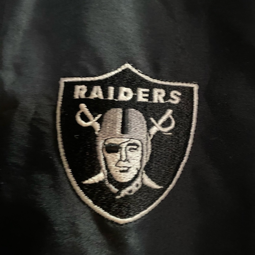 Raiders jacket - Picture 2 of 7